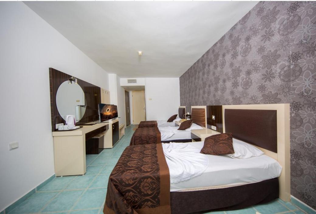 Klas Hotel 카기켁 외부 사진