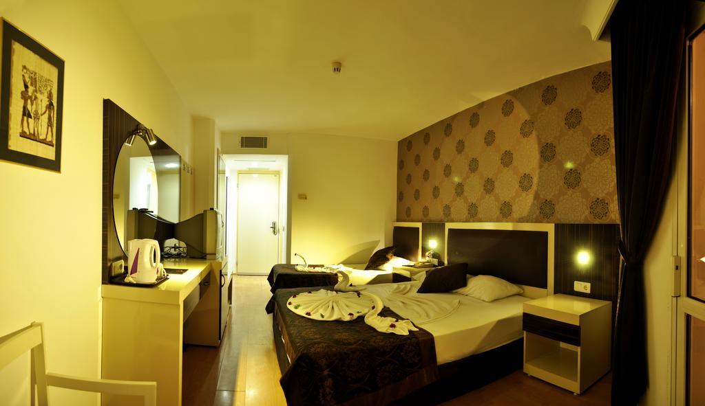 Klas Hotel 카기켁 외부 사진