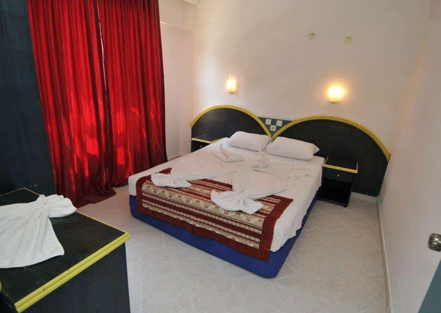 Klas Hotel 카기켁 외부 사진